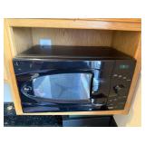 Whirlpool MT3070SHB-0 Microwave Oven - 700W, 120V, Built-In (Apr 1999)