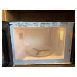 Whirlpool MT3070SHB-0 Microwave Oven - 700W, 120V, Built-In (Apr 1999)