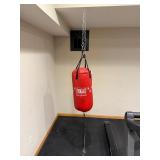 Everlast Heavy Bag Red Vinyl - Choice of Champions Logo