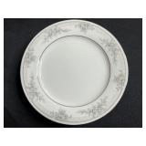 Noritake Legendary 8-Piece 8" Floral Border Plates - Sweet Leilani Porcelain