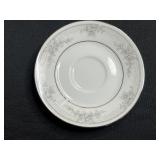 Noritake Legendary Sweet Leilani Teacups & Saucers - 8 pcs/ea