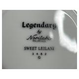 Noritake Legendary Sweet Leilani Teacups & Saucers - 8 pcs/ea