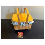 Longaberger Handwoven Basket Dresden OH USA with Floral Liner and Wood Lid