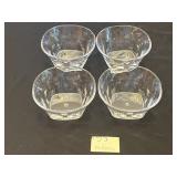 Clear Glass Bowls Set with Leaf-Pattern Plate & Large Ribbed Mixing Bowl