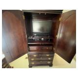 Kincaid Heritage Armoire Wardrobe with Brass Hardware & TV Compartment - contents NOT inc