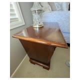 Kincaid Heritage Cherry Wood Nightstand with Brass Hardware & Crystal Lamp - 4-Drawer Bedroom Furniture