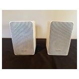 Realistic Minimus-7 White Speakers (Lot of 2)