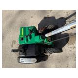 Weed Eater PE-550 Power Edge 22cc Gas Edger w/ Anti-Vibration Handle