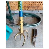 Garden Tools Set: Watering Can, 2 Long-Handled Cultivators, Fiskars Pruning Shears