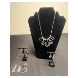 Coordinating Silver-Tone Filigree Necklace Set with Teardrop Earrings and Pendant