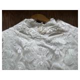 Beautiful VTG Bridal Gown - Ivory Lace Overlay with Pearl Embellishments, Button-Back & Veil - Approx SZ 12