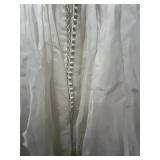 Beautiful VTG Bridal Gown - Ivory Lace Overlay with Pearl Embellishments, Button-Back & Veil - Approx SZ 12