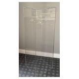 DR - Lucite Pillar Pedestal - Clear Acrylic Display Stand