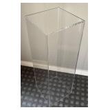 DR - Lucite Pillar Pedestal - Clear Acrylic Display Stand