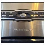 K - FoodSaver Vacuum Sealing System - with Sealing Bags