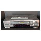 UL - Panasonic S-VHS ET VCR - DNR Pro Six-Head, Twin Flying Erase Heads, Remote