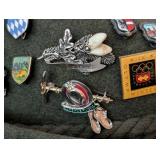 UL - Vintage Austrian Tyrolean Felt Hat - With Collectible Crest Pins