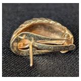 K - Pair of 14K Yellow Gold Clip Hoop Earrings