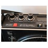 LLR - Panasonic PSB am/fm radio - 3-Band AM/FM