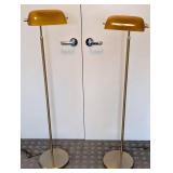 UL - Vintage Amber Glass Floor Lamps - Brass Stands - Pair