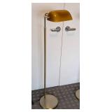 UL - Vintage Amber Glass Floor Lamps - Brass Stands - Pair