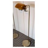 UL - Vintage Amber Glass Floor Lamps - Brass Stands - Pair
