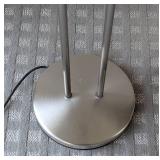 UL - Estiluz Modern Chrome Floor Lamp with Glass Disc Shade