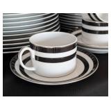 UL - Ralph Lauren Spectator Black Dinnerware Set