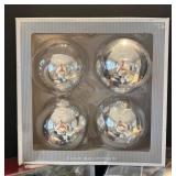 LR - Festive Ornaments