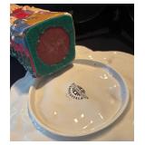 P - Fitz & Floyd Santa Essentials Plate & Match Holder