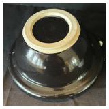 K - Gecko Accent Condiment Dish with Green Glaze Spoon