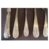 P - Mikasa Swirl Flatware Set - 58-Piece Stainless Steel