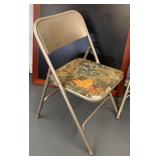G - Folding Table with Four Vintage Folding Chairs