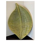 DR - Espana LifeStyle Platter with Leaf Motif Platter and Bowl