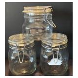 DR - Glass Bottles & Jars Collection