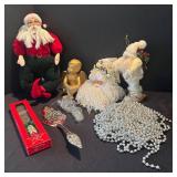 P - All The Trimmings Cake Server - Season