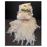 P - All The Trimmings Cake Server - Season