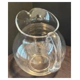 DR - Resin Pitcher with 8 Cups - Clear Serving Set