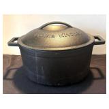 P - Utopia Kitchen Cast Iron Dutch Oven