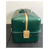 Vintage UMCO 1000 U Fishing Tackle Box