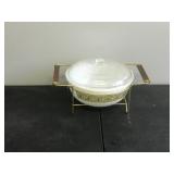 Vintage Pyrex 404 Promo Holder Bowl Cradle Carrier Stand Gold Frame Wood Handles with 404 40T Pyrex Bowl with Lid Vintage