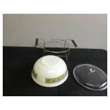 Vintage Pyrex 404 Promo Holder Bowl Cradle Carrier Stand Gold Frame Wood Handles with 404 40T Pyrex Bowl with Lid Vintage