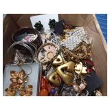 Flat of jewelry including Marvella, Bohrain, Scotland and more