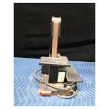 Craftsman belt sander with 1" sanding belt