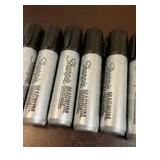 Sharpie Magnum Markers