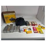 Kodak Carousel 650H Slide Projector W/ Box & Slides