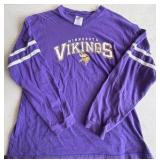 Minnesota Vikings Football Long Sleeved Size Large Shirt