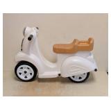 NEW STEP 2 RIDE ALONG SCOOTER