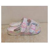 NEW CAT & JACK KIDS SANDALS SIZE 1 MULTICOLOR