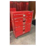 8-DRAWER Tool Chest w/ bottom drawer of tools